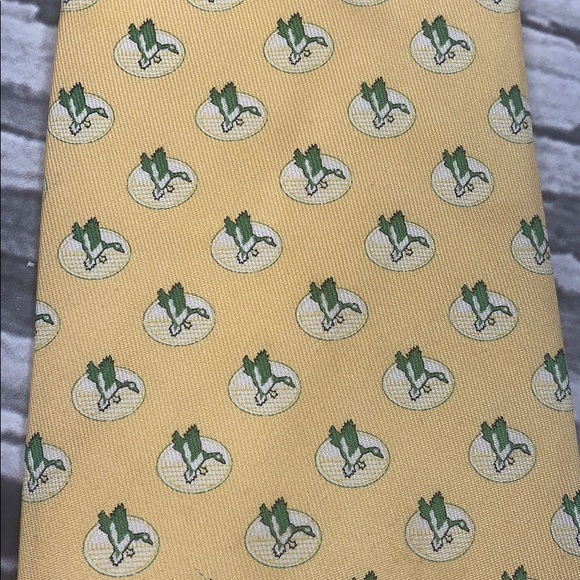 Vineyard Vines Collection Tie - Picture 3 of 6